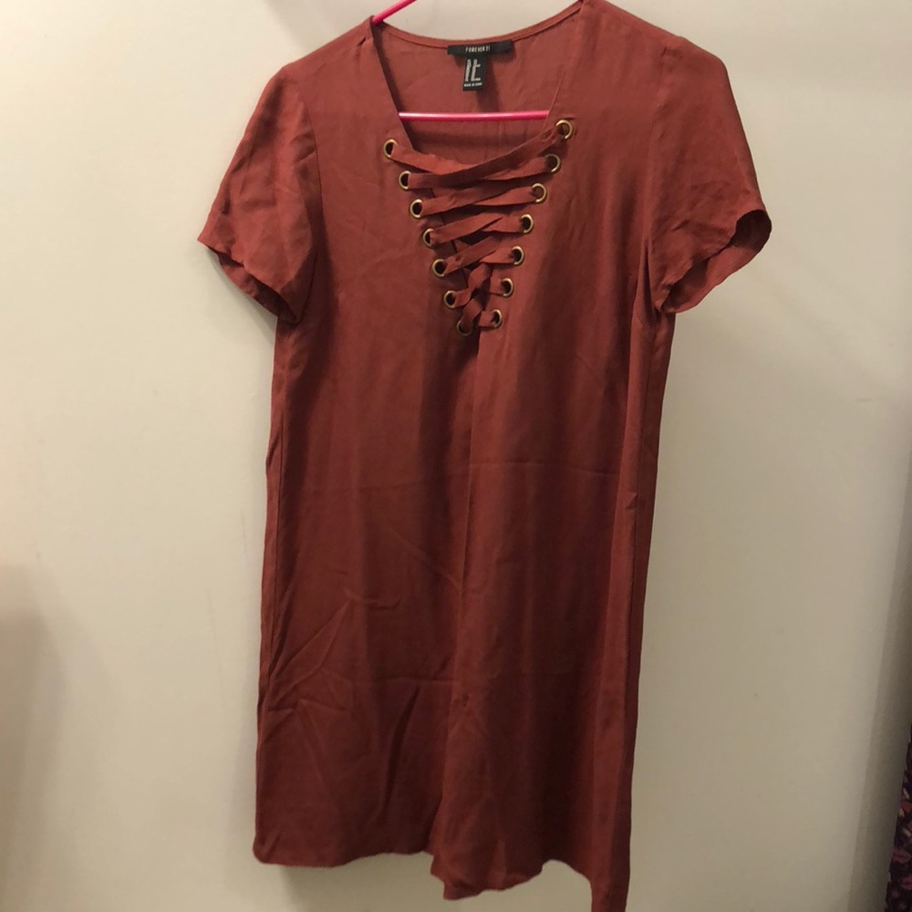 Short sleeve dress